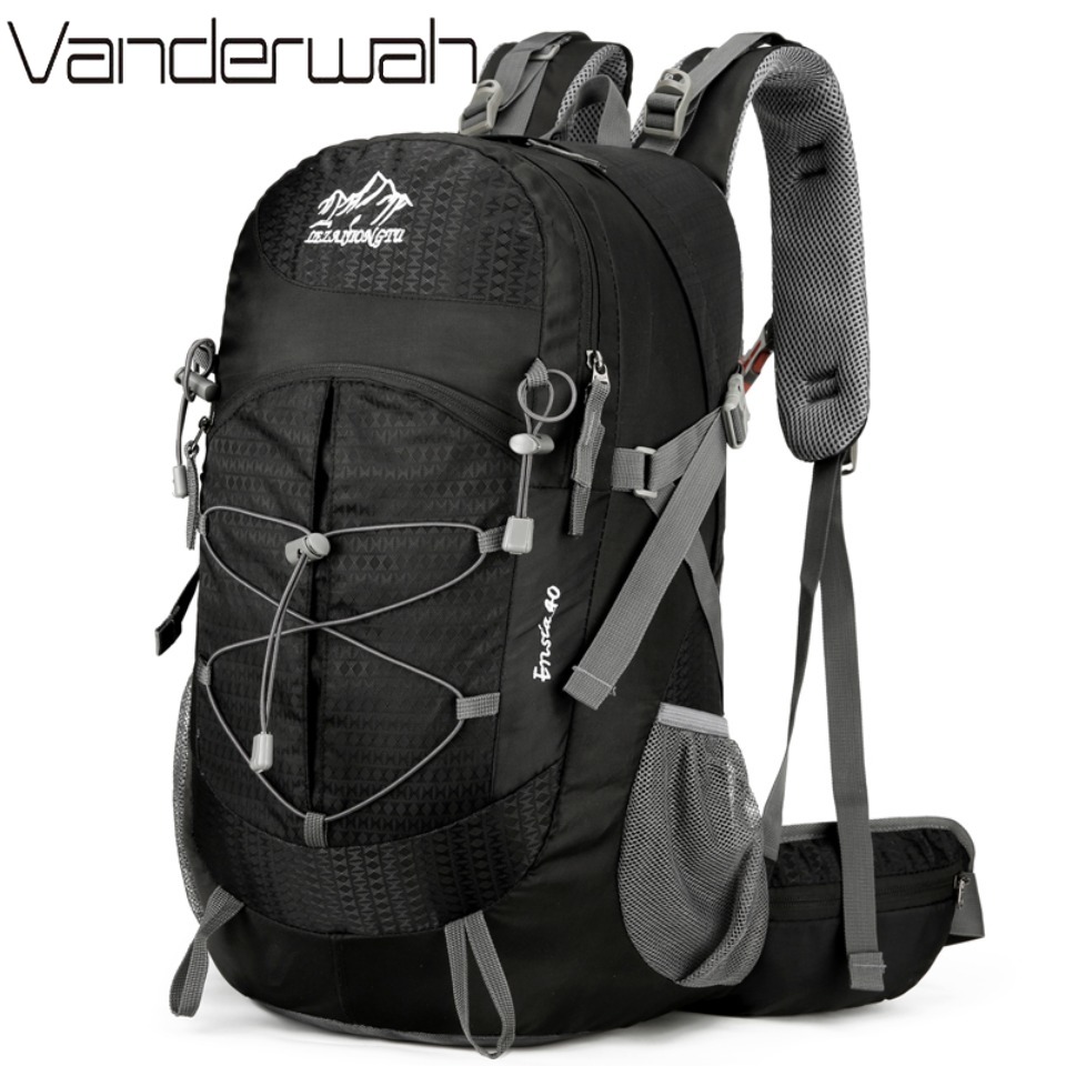Streetwear Brand Backpack - 40 リットルバックパック男性女性ブランドアウトドア旅行バックパック若者週末ハイキングキャンプ BagpackTeenager スポーツバックパック男性